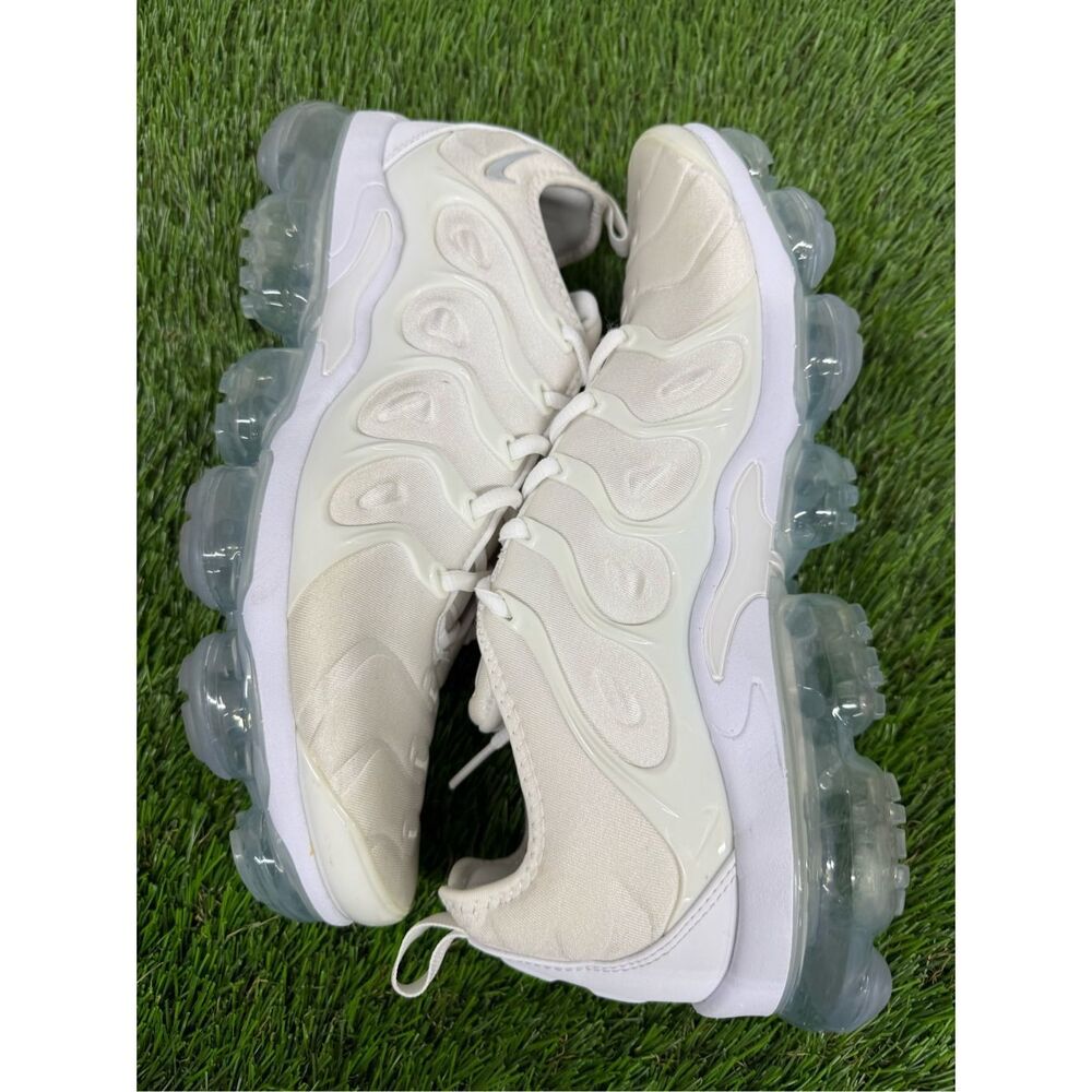 Nike White VaporMax Plus Athletic Shoes - Picture 6 of 8